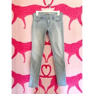 💙Hollister Jeans💙